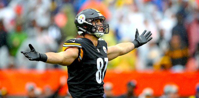 \ud83c\udfc8 Tight End troubles? Check out our Week 3 Waiver Wire picks ...