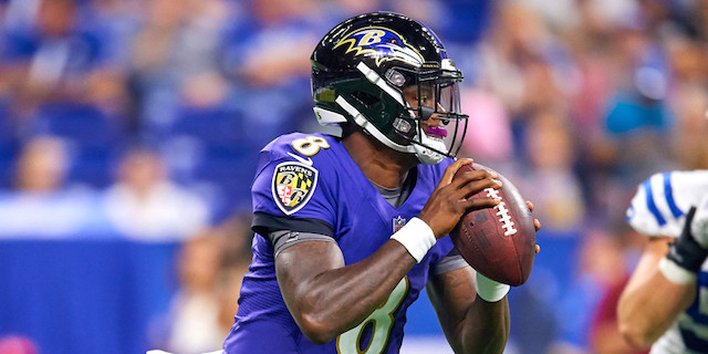 DraftKings DFS Lineup Picks for Week 15: Daily Fantasy Football