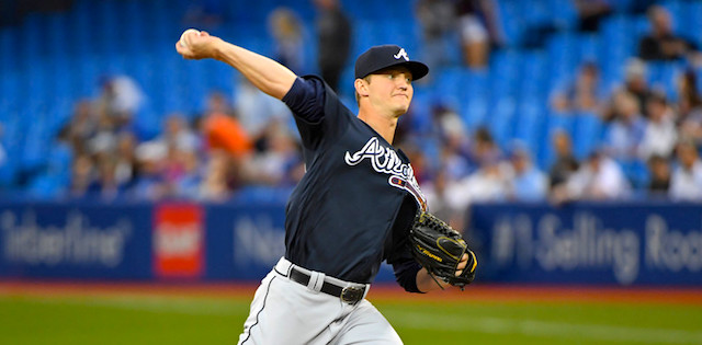 Mike Soroka has to be helped off the field with foot injury vs. Mets (Video)