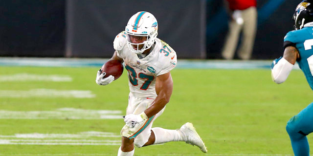 REPORT: Dolphins SHOPPING WR's Preston Williams & Lynn Bowden Jr