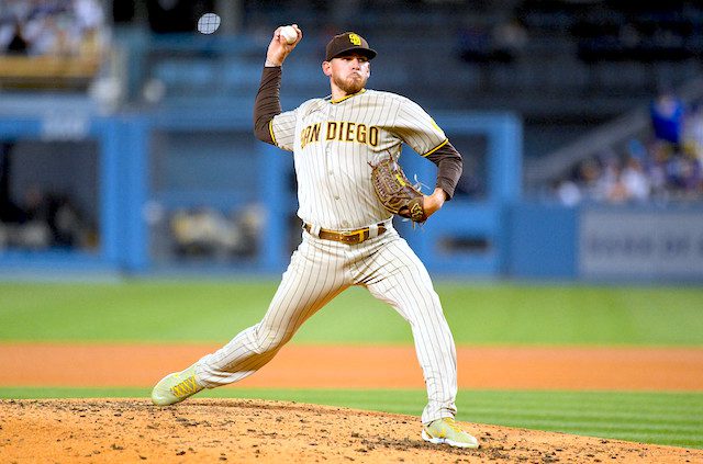 Yankees' Carlos Rodon throws live session during injury rehab