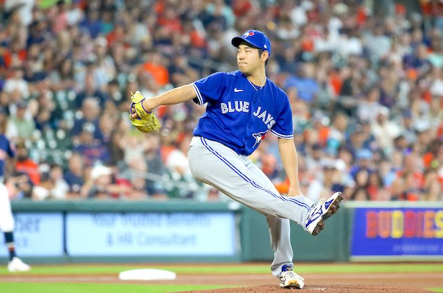 Fantasy Baseball Starting Pitcher Rankings: Yusei Kikuchi, Luis