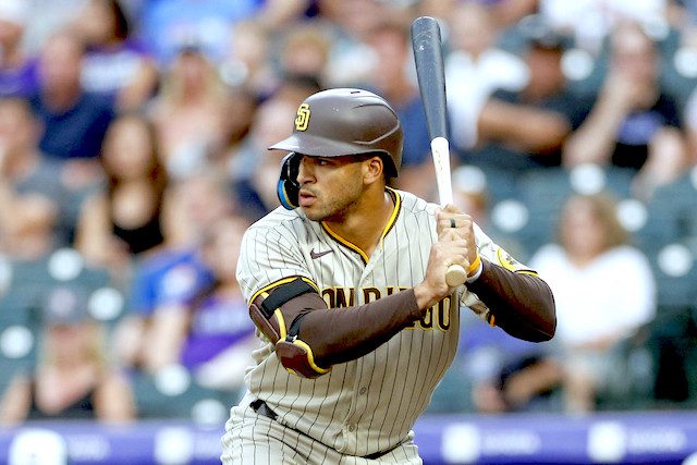 Fantasy baseball waiver wire: Top corner infield pickups, adds for