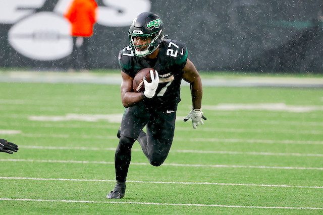 Running Back Waiver Wire Pickups - Fantasy Football Week 14 (2022)